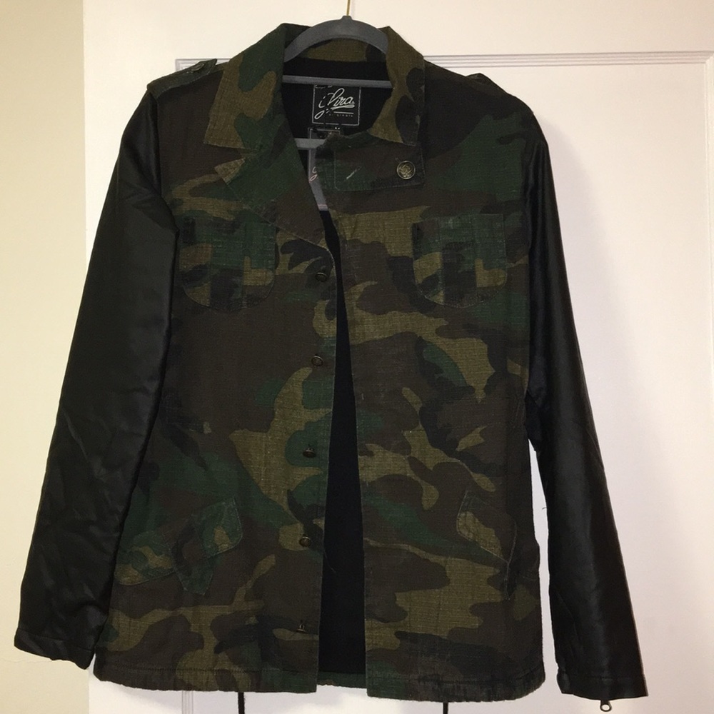 Lira Military Camouflage Jacket